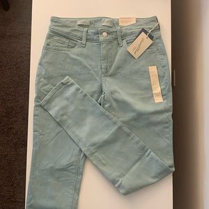 Mid-Rise Green Skinny Jeans
